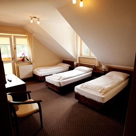 Hotel Pensjonat Bartosz Żagań Camera foto
